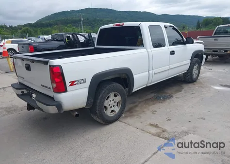 2003 Chevrolet Silverado 1500 Ls z USA, uszkodzony, nr VIN 1GCEK19T33E319919